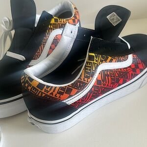 Vans Shoes, Size 9.5 Mens with box.